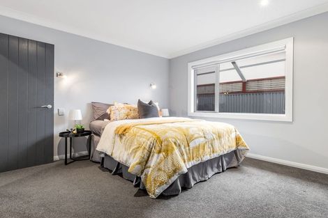 Photo of property in 6a Queenwood Road, Levin, 5510