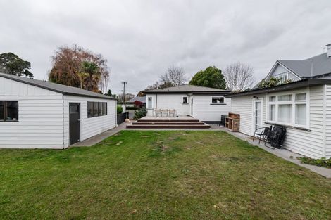Photo of property in 37 Hawford Road, Opawa, Christchurch, 8023