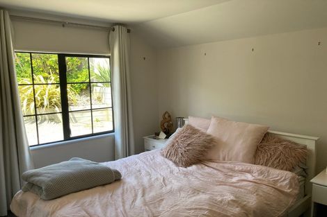 Photo of property in 19 Tattenhall Grove, Churton Park, Wellington, 6037