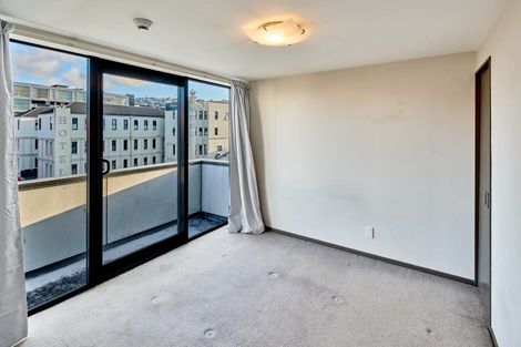 Photo of property in Dual Apartments, 510/142u Vivian Street, Te Aro, Wellington, 6011