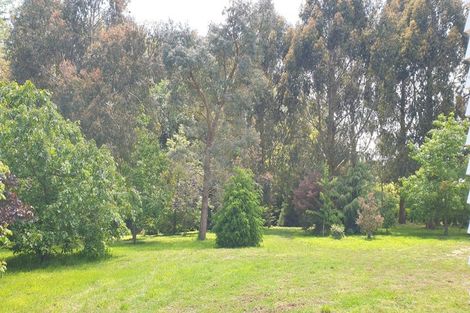 Photo of property in 9 Lind Street, Kimbolton, Feilding, 4777