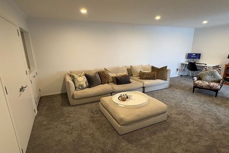 Photo of property in 2/39 Stanley Avenue, Milford, Auckland, 0620