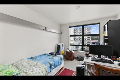 Photo of property in Urbane Apartments, 21/29 Webb Street, Mount Cook, Wellington, 6011