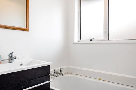 Photo of property in 74 Veitches Road, Casebrook, Christchurch, 8051