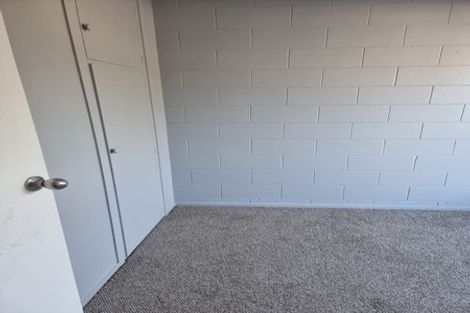 Photo of property in 4/324 Ferry Road, Waltham, Christchurch, 8011