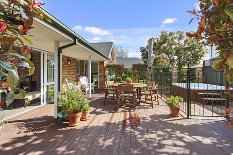 Photo of property in 70 Northwood Boulevard, Northwood, Christchurch, 8051