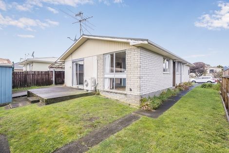 Photo of property in 69 Gray Avenue, Paraparaumu Beach, Paraparaumu, 5032