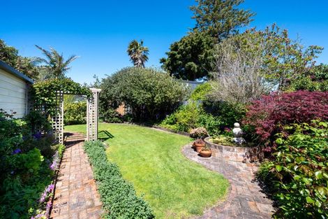 Photo of property in 40 Pipi Street, Te Awanga, 4102