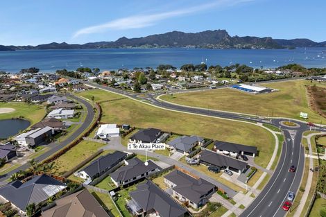Photo of property in 1 Te Akau Place, One Tree Point, 0118