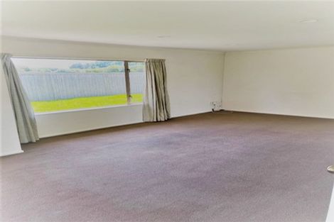 Photo of property in 5 Blythfield Place, Taradale, Napier, 4112