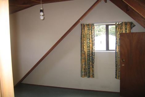 Photo of property in 21 Wattle Street, New Lynn, Auckland, 0600