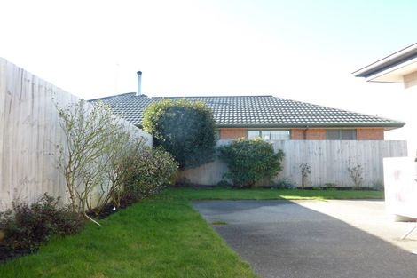 Photo of property in 26 Markham Way, Rolleston, 7614