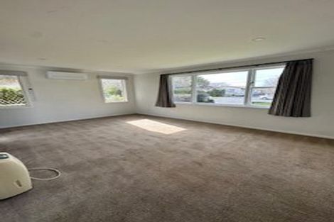 Photo of property in 35 Clyma Street, Elderslea, Upper Hutt, 5018
