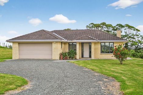 Photo of property in 667 Pahi Road, Pahi, Paparoa, 0571