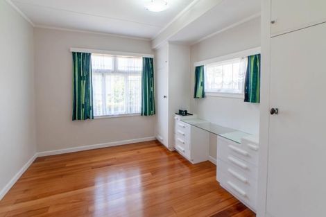 Photo of property in 859 Main Street, Roslyn, Palmerston North, 4414