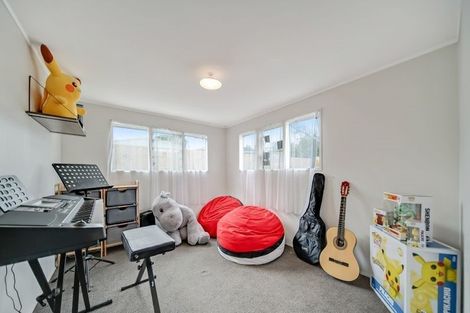 Photo of property in 73 Calthorp Close, Favona, Auckland, 2024