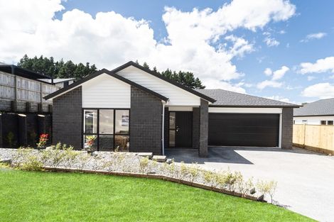 Photo of property in 4 Maraeariki Avenue, Orewa, 0931