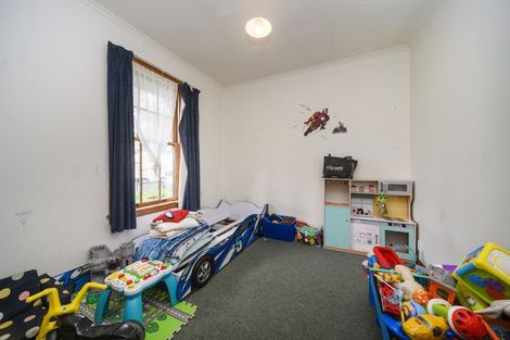 Photo of property in 14 Fairs Road, Milson, Palmerston North, 4414