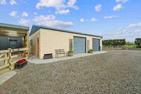 Photo of property in 295 Turuturu Road, Hawera, 4674