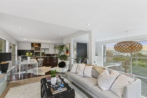 Photo of property in 32 Torwood Road, Khandallah, Wellington, 6035