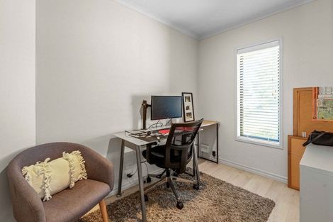 Photo of property in 11 Saint Clements Grove, Bethlehem, Tauranga, 3110