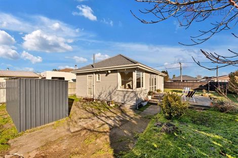 Photo of property in 17 Kearneys Road, Linwood, Christchurch, 8062