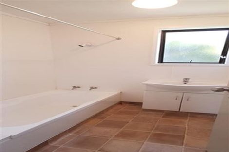 Photo of property in 2/40 Palmers Road, Clendon Park, Auckland, 2103