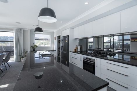 Photo of property in 14 Atherton Terrace, Churton Park, Wellington, 6037