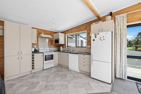 Photo of property in 21 Bathgate Road, Pakiri, Wellsford, 0972