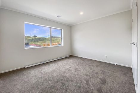 Photo of property in 147 Amesbury Drive, Churton Park, Wellington, 6037