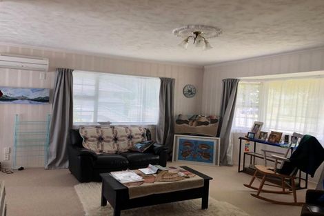 Photo of property in 572 Queen Street East, Levin, 5510