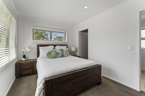 Photo of property in 15 Kingi Te Ahoaho Place, Otaki, 5512