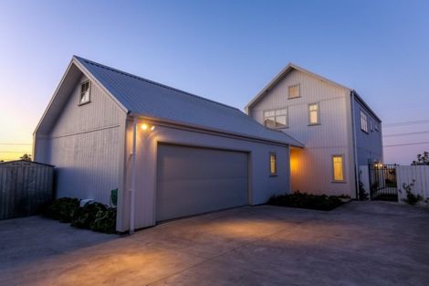 Photo of property in 55 Fernbrook Drive, Hurworth, New Plymouth, 4310