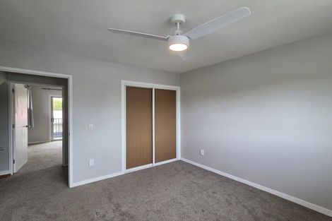 Photo of property in 2/3 Esher Place, Saint Martins, Christchurch, 8022