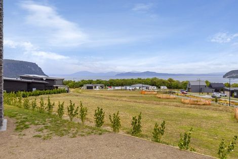 Photo of property in 47 Seven Oaks Drive, Kinloch, Taupo, 3377