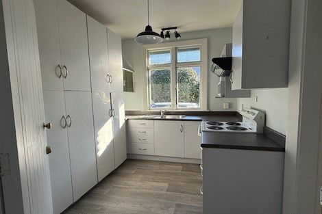 Photo of property in 11 Alpha Avenue, Strowan, Christchurch, 8052