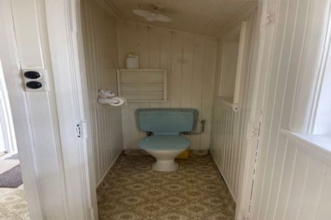 Photo of property in 4 Gibbs Crescent, Wainuiomata, Lower Hutt, 5014