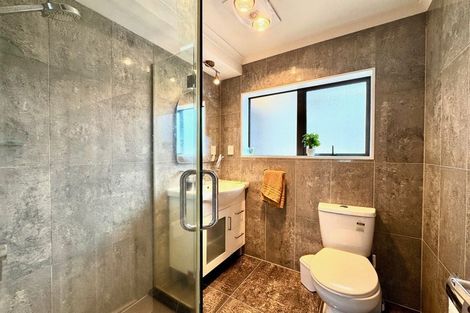 Photo of property in 77 Carruth Road, Papatoetoe, Auckland, 2025