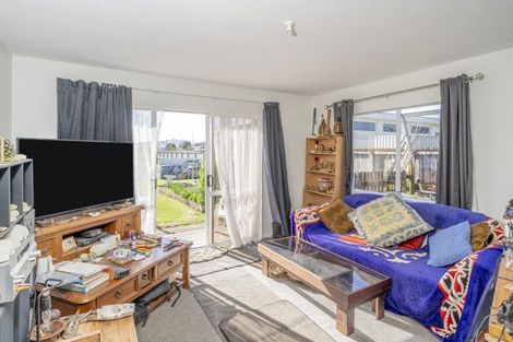 Photo of property in 6 Joan Gaskell Drive, Whitianga, 3510
