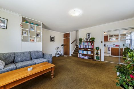 Photo of property in 6 Apollo Place, Papanui, Christchurch, 8052