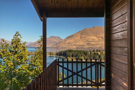 Photo of property in 11 Longwood Place, Queenstown, 9300