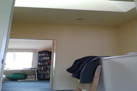 Photo of property in 10 Colombo Street, Hokowhitu, Palmerston North, 4410