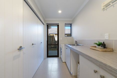 Photo of property in 43 Bellbird Rise, Pyes Pa, Tauranga, 3112