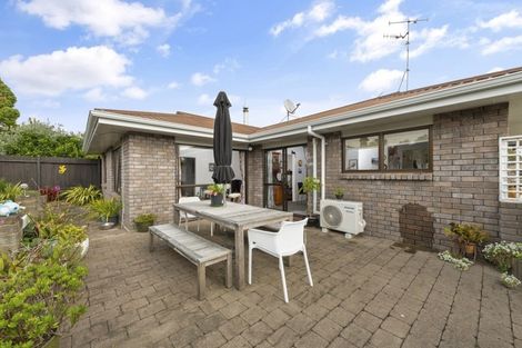 Photo of property in 77a Esmeralda Street, Welcome Bay, Tauranga, 3112
