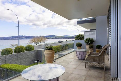 Photo of property in 110 Lake Terrace, Taupo, 3330