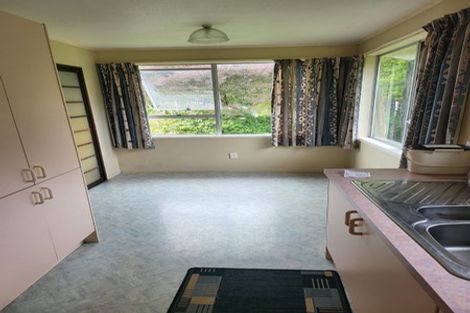 Photo of property in 7 Celeste Place, Totara Vale, Auckland, 0627