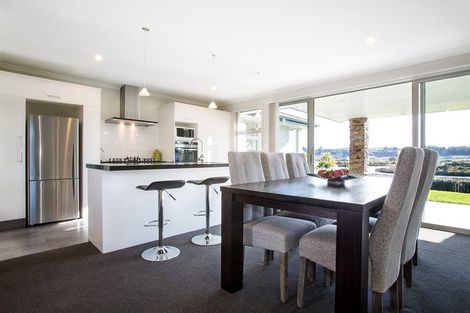 Photo of property in 28 Tiwhatiwha Crescent, Kawerau, 3127