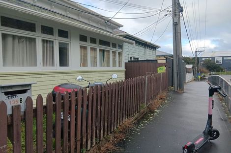 Photo of property in 135 Wallace Street, Mount Cook, Wellington, 6021