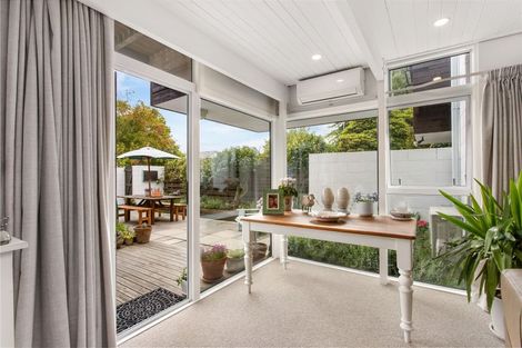 Photo of property in 102 Winchester Street, Merivale, Christchurch, 8014