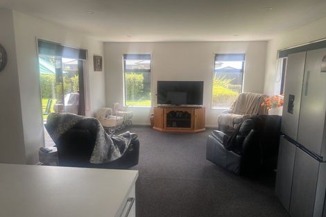 Photo of property in 124 Northbrook Road, Rangiora, 7400